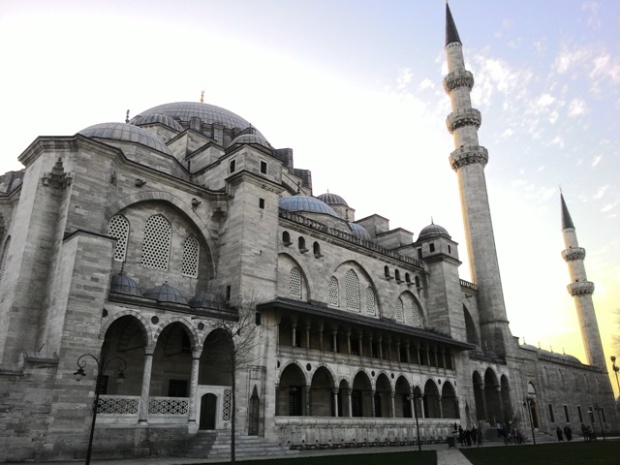 Sulaymaniye Mosque.jpg